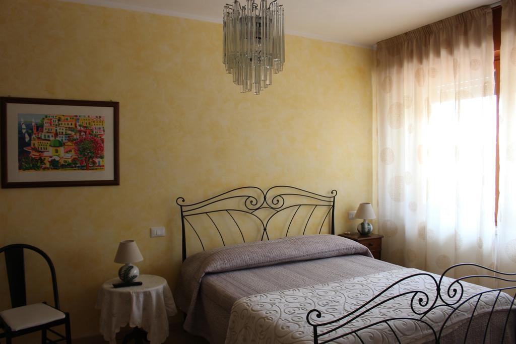 סן ג'יובאני לופאטוטו B&B Acero Rosso חדר תמונה